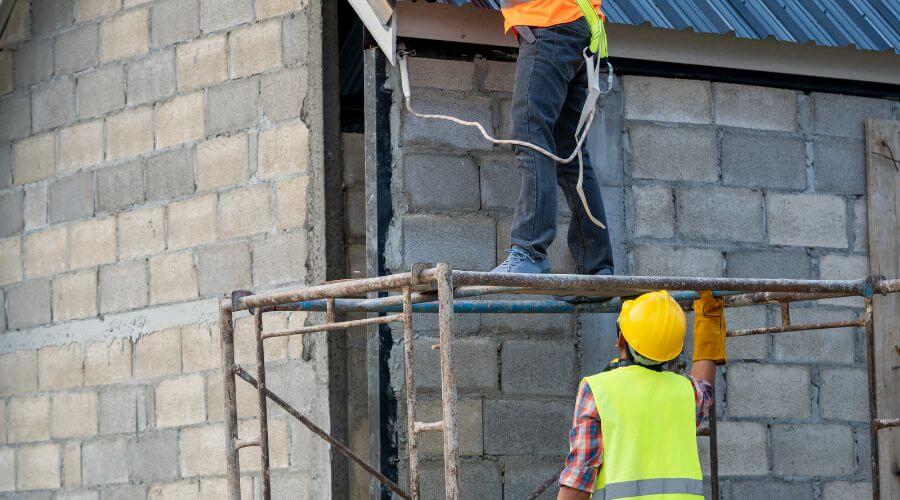 Expert new roof installation services in McKittrick, CA